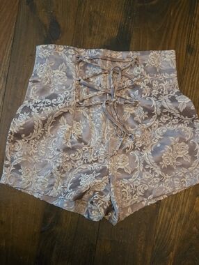 XOXO Y2K NWOT Floral Jacquard Brocade Corset-Front Tie Waist Shorts Sz 3